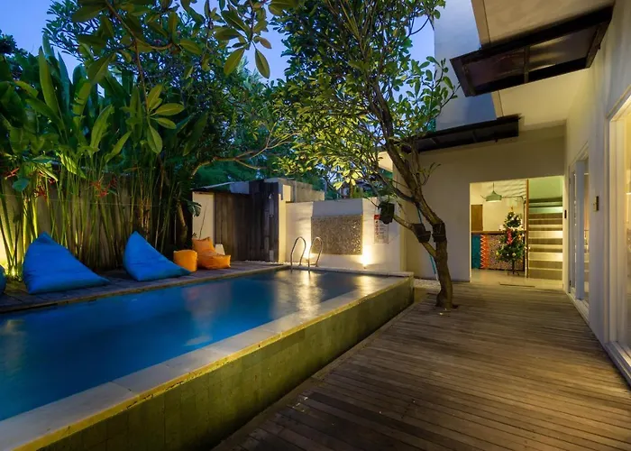 Casa Kayu Aya Hotel 3*